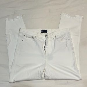 GAP cigarette white jeans